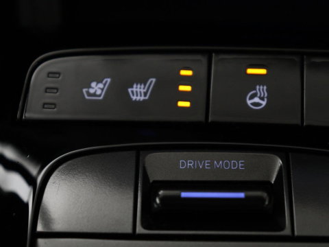 Hyundai Tucson 1.6 T-GDI HEV N Line | Leder/alcantara | Stoelkoeling | Stuur/stoel verwarming | Adaptive cruise | 360 camera | Carplay | Krell sound | Full LED |