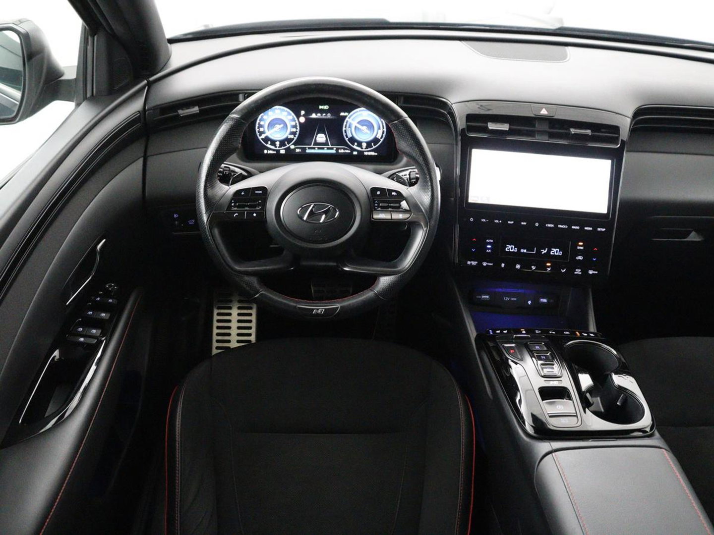 Hyundai Tucson 1.6 T-GDI HEV N Line | Leder/alcantara | Stoelkoeling | Stuur/stoel verwarming | Adaptive cruise | 360 camera | Carplay | Krell sound | Full LED |