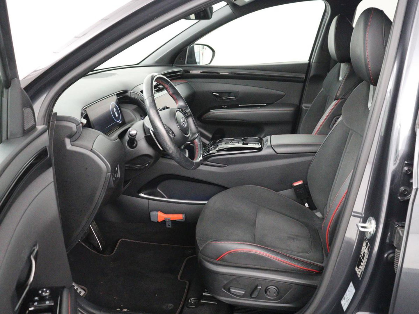 Hyundai Tucson 1.6 T-GDI HEV N Line | Leder/alcantara | Stoelkoeling | Stuur/stoel verwarming | Adaptive cruise | 360 camera | Carplay | Krell sound | Full LED |