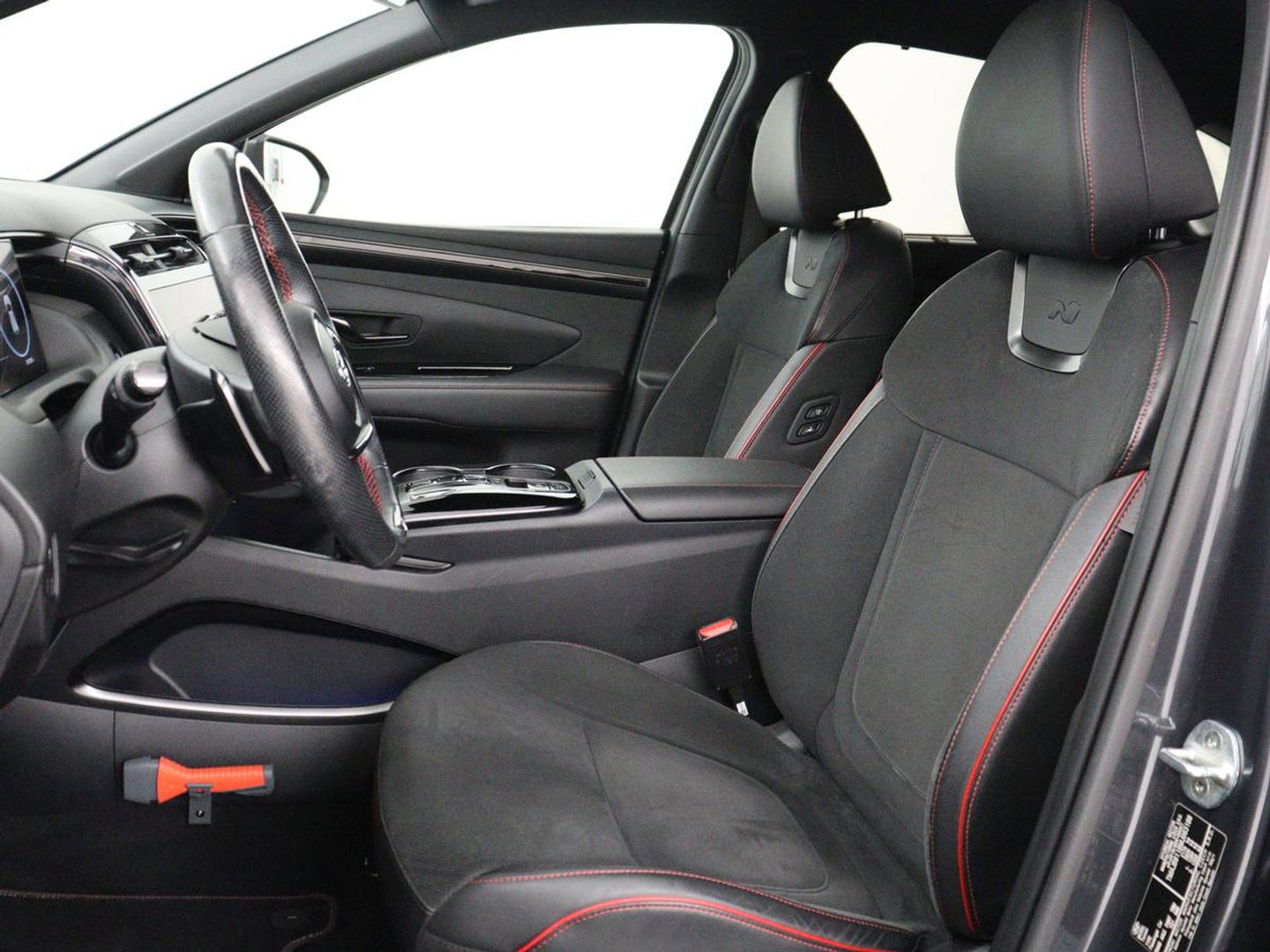 Hyundai Tucson 1.6 T-GDI HEV N Line | Leder/alcantara | Stoelkoeling | Stuur/stoel verwarming | Adaptive cruise | 360 camera | Carplay | Krell sound | Full LED |