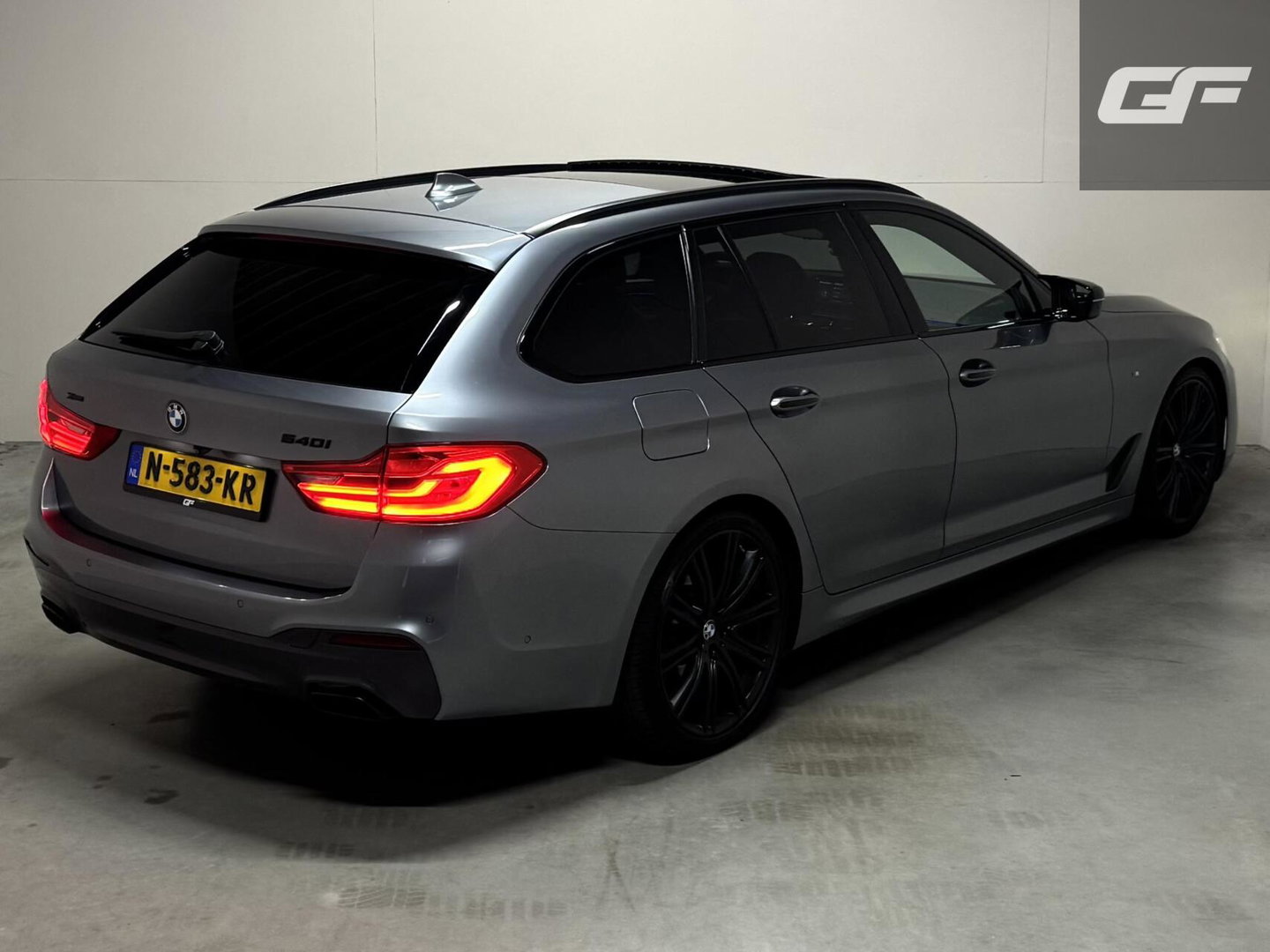 BMW 5 Serie Touring 540i xDrive M-Sport Pano H/K 360º Sfeer Luchtv.