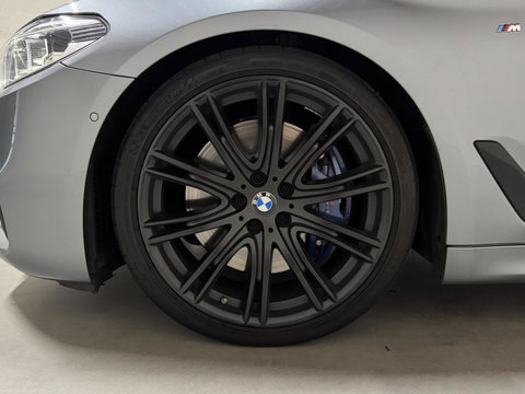 BMW 5 Serie Touring 540i xDrive M-Sport Pano H/K 360º Sfeer Luchtv.