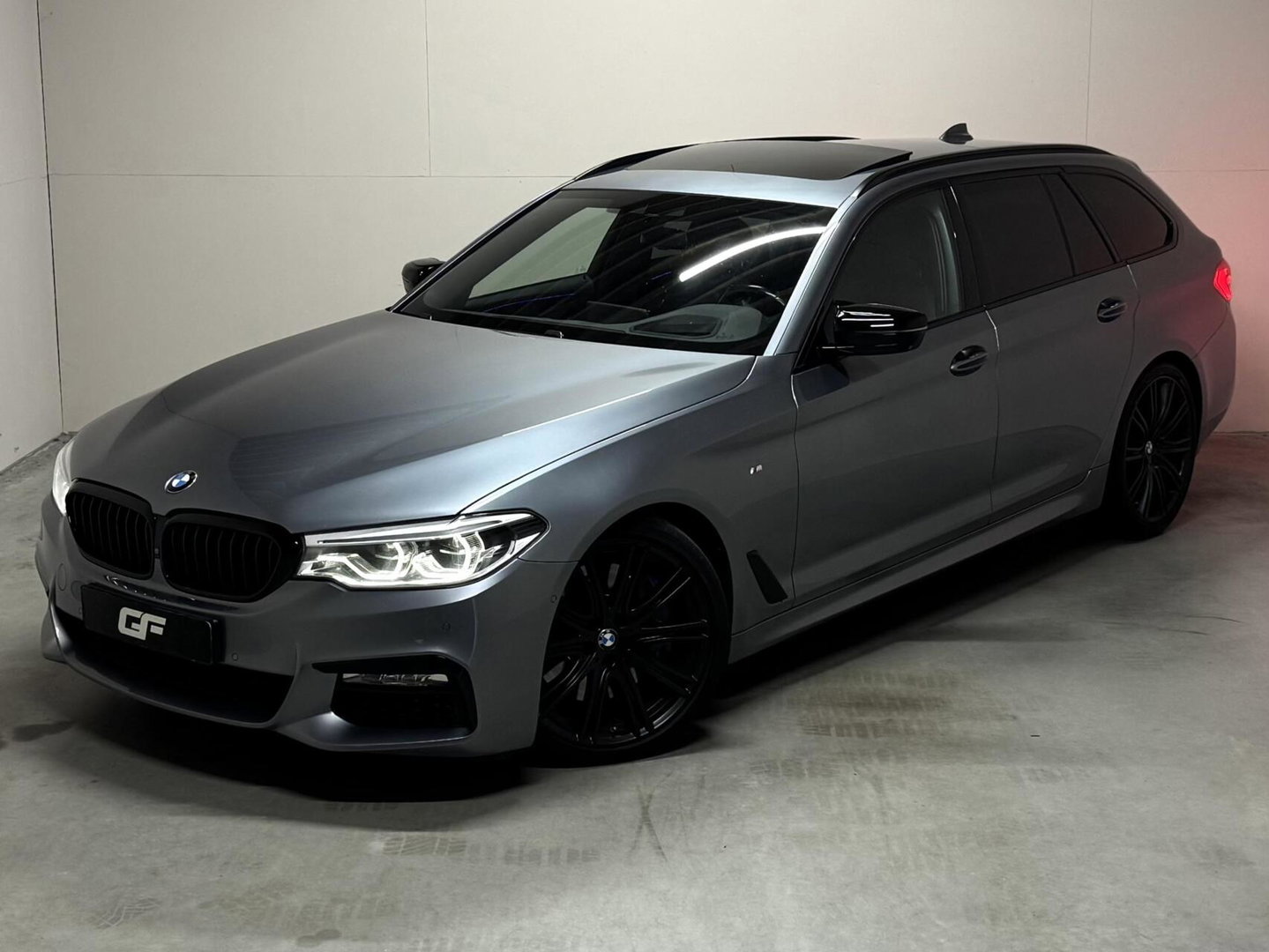 BMW 5 Serie Touring 540i xDrive M-Sport Pano H/K 360º Sfeer Luchtv.