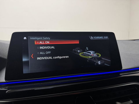 BMW 5 Serie Touring 540i xDrive M-Sport Pano H/K 360º Sfeer Luchtv.