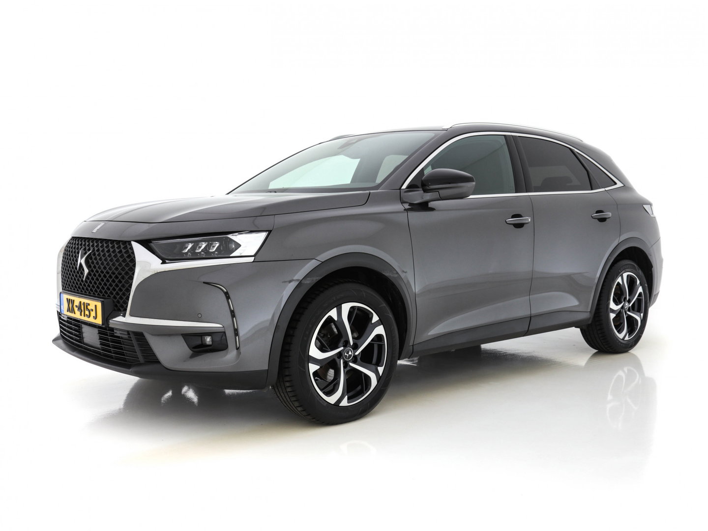 DS 7 Crossback 1.5 BlueHDI So Chic (INCL-BTW) *DIGI-COCKPIT | NAVI-FULLMAP | FULL-LED | MICROFIBRE | CAMERA | KEYLESS | CARPLAY | ADAPTIVE-CRUISE | DAB | PRIVACYGLASS | PDC | HEATED-SPORTSEATS | TOWBAR | 18"ALU*