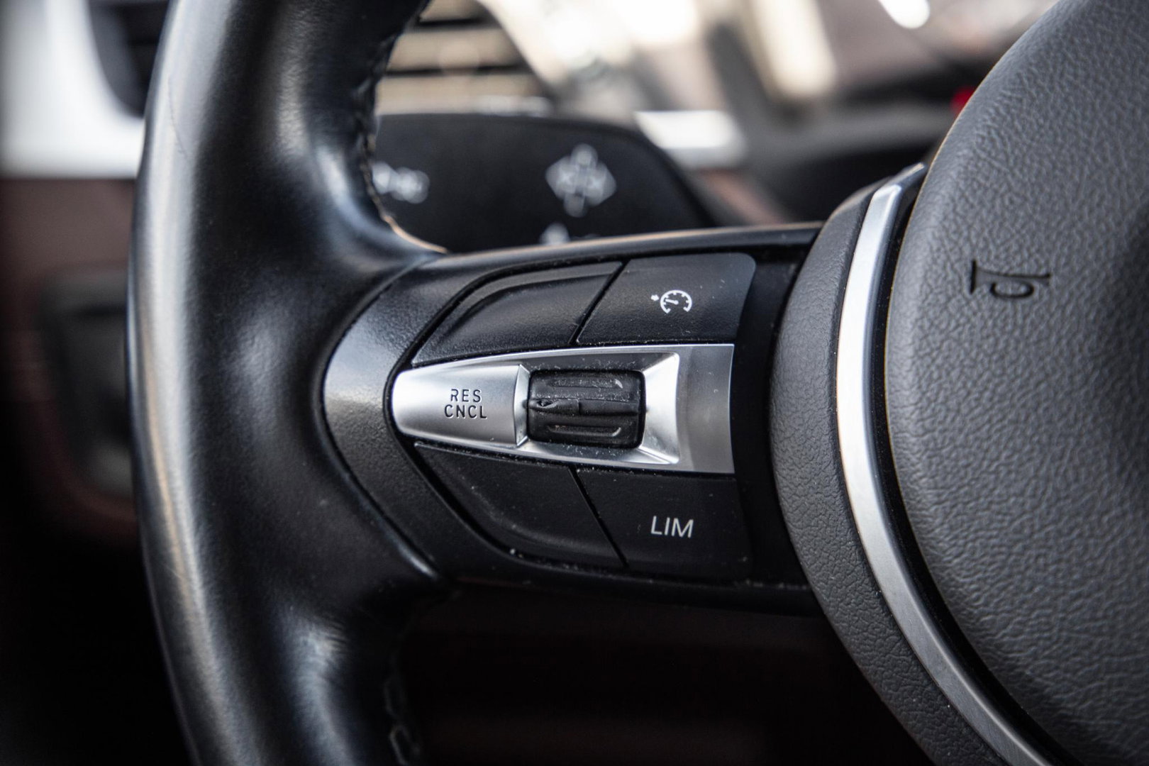 BMW X2 xDrive25e High Executive M PAKKET / CARPLAY / CRUISE CONTROLE / BRUIN LEER / STOELVERWARMING