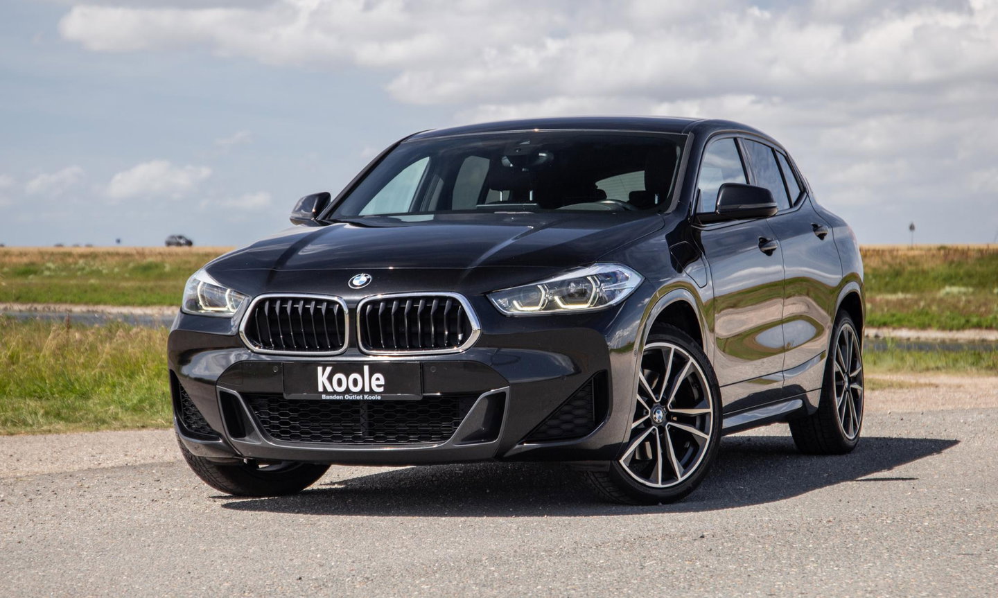 BMW X2 xDrive25e High Executive M PAKKET / CARPLAY / CRUISE CONTROLE / BRUIN LEER / STOELVERWARMING