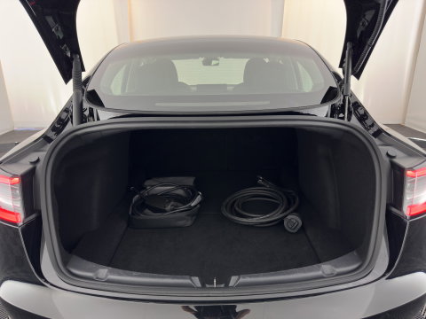 Tesla Model 3 Standard RWD Plus 60 kWh [3-Fase-11kW] (INCL-BTW) Aut. *PANO | AUTOPILOT | LEATHER | KEYLESS | FULL-LED | MEMORY-PACK | TOPVIEW | DAB | CARPLAY | DIGI-COCKPIT | LANE-ASSIST | HEATED- COMFORTSEATS | 19"ALU*