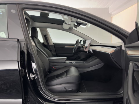 Tesla Model 3 Standard RWD Plus 60 kWh [3-Fase-11kW] (INCL-BTW) Aut. *PANO | AUTOPILOT | LEATHER | KEYLESS | FULL-LED | MEMORY-PACK | TOPVIEW | DAB | CARPLAY | DIGI-COCKPIT | LANE-ASSIST | HEATED- COMFORTSEATS | 19"ALU*