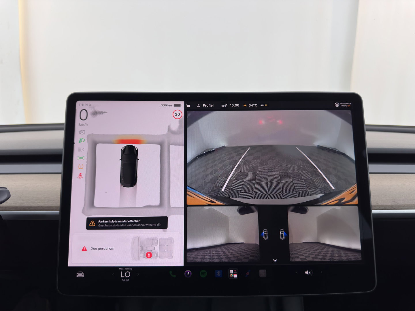 Tesla Model 3 Standard RWD Plus 60 kWh [3-Fase-11kW] (INCL-BTW) Aut. *PANO | AUTOPILOT | LEATHER | KEYLESS | FULL-LED | MEMORY-PACK | TOPVIEW | DAB | CARPLAY | DIGI-COCKPIT | LANE-ASSIST | HEATED- COMFORTSEATS | 19"ALU*