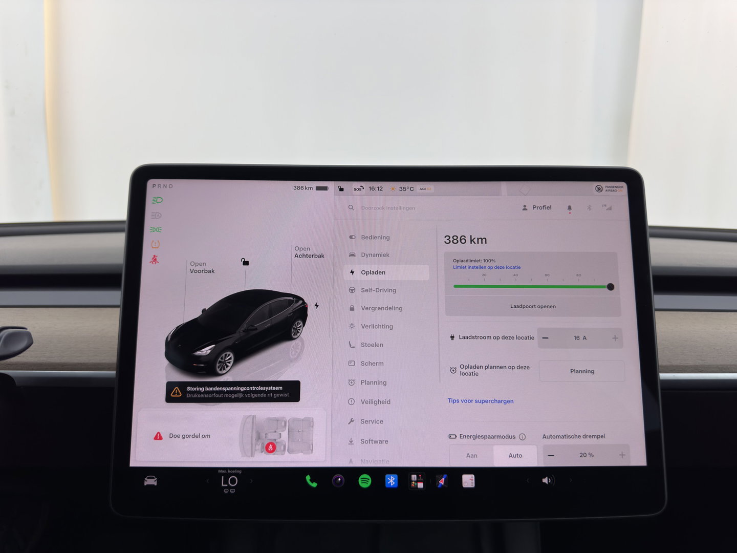 Tesla Model 3 Standard RWD Plus 60 kWh [3-Fase-11kW] (INCL-BTW) Aut. *PANO | AUTOPILOT | LEATHER | KEYLESS | FULL-LED | MEMORY-PACK | TOPVIEW | DAB | CARPLAY | DIGI-COCKPIT | LANE-ASSIST | HEATED- COMFORTSEATS | 19"ALU*
