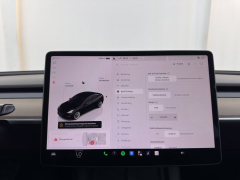 Tesla Model 3 Standard RWD Plus 60 kWh [3-Fase-11kW] (INCL-BTW) Aut. *PANO | AUTOPILOT | LEATHER | KEYLESS | FULL-LED | MEMORY-PACK | TOPVIEW | DAB | CARPLAY | DIGI-COCKPIT | LANE-ASSIST | HEATED- COMFORTSEATS | 19"ALU*