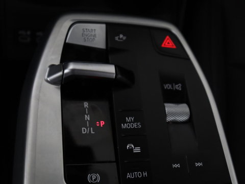 BMW 2 Serie 225 e xDrive Luxury Line | SOH 91,6% | Leder | Carplay | Navigatie | Sfeerverlichting | Cruise control | Climate control | Camera | Park assist |