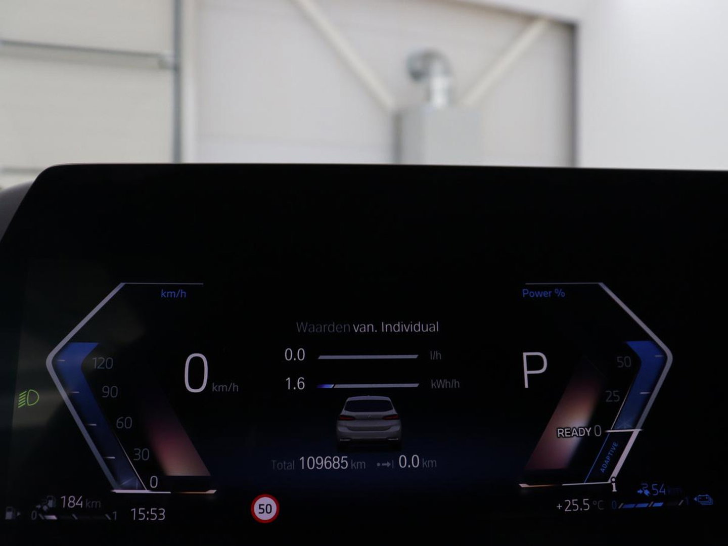 BMW 2 Serie 225 e xDrive Luxury Line | SOH 91,6% | Leder | Carplay | Navigatie | Sfeerverlichting | Cruise control | Climate control | Camera | Park assist |
