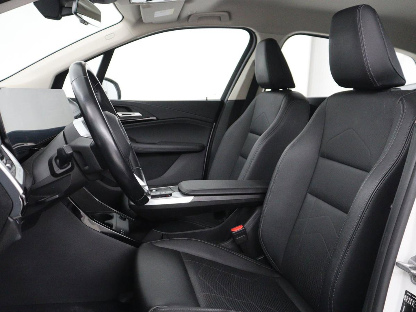 BMW 2 Serie 225 e xDrive Luxury Line | SOH 91,6% | Leder | Carplay | Navigatie | Sfeerverlichting | Cruise control | Climate control | Camera | Park assist |