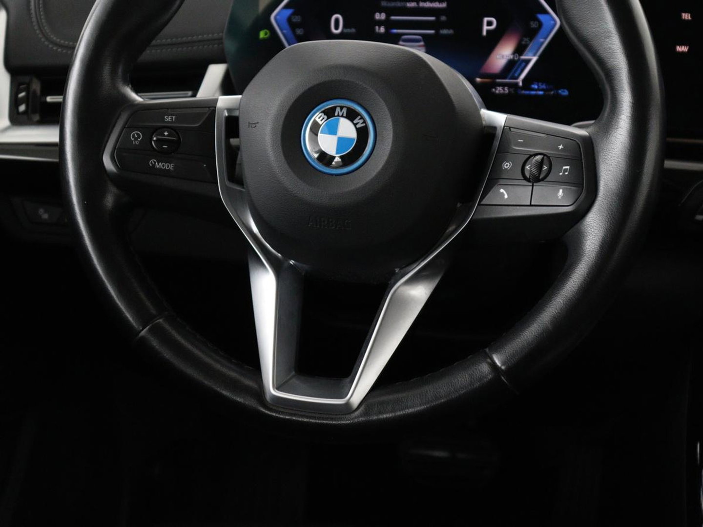 BMW 2 Serie 225 e xDrive Luxury Line | SOH 91,6% | Leder | Carplay | Navigatie | Sfeerverlichting | Cruise control | Climate control | Camera | Park assist |