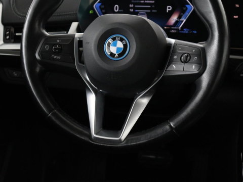 BMW 2 Serie 225 e xDrive Luxury Line | SOH 91,6% | Leder | Carplay | Navigatie | Sfeerverlichting | Cruise control | Climate control | Camera | Park assist |