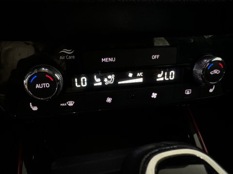 Škoda Fabia 1.0 TSI Monte Carlo ACC|Dodehoek|Keyless|Camera|Lane Assist