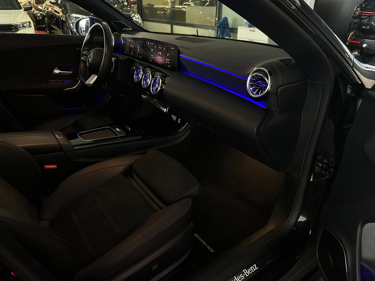 Mercedes-Benz CLA-Klasse 250 e AMG Pano|Burmester|Memory|Keyless