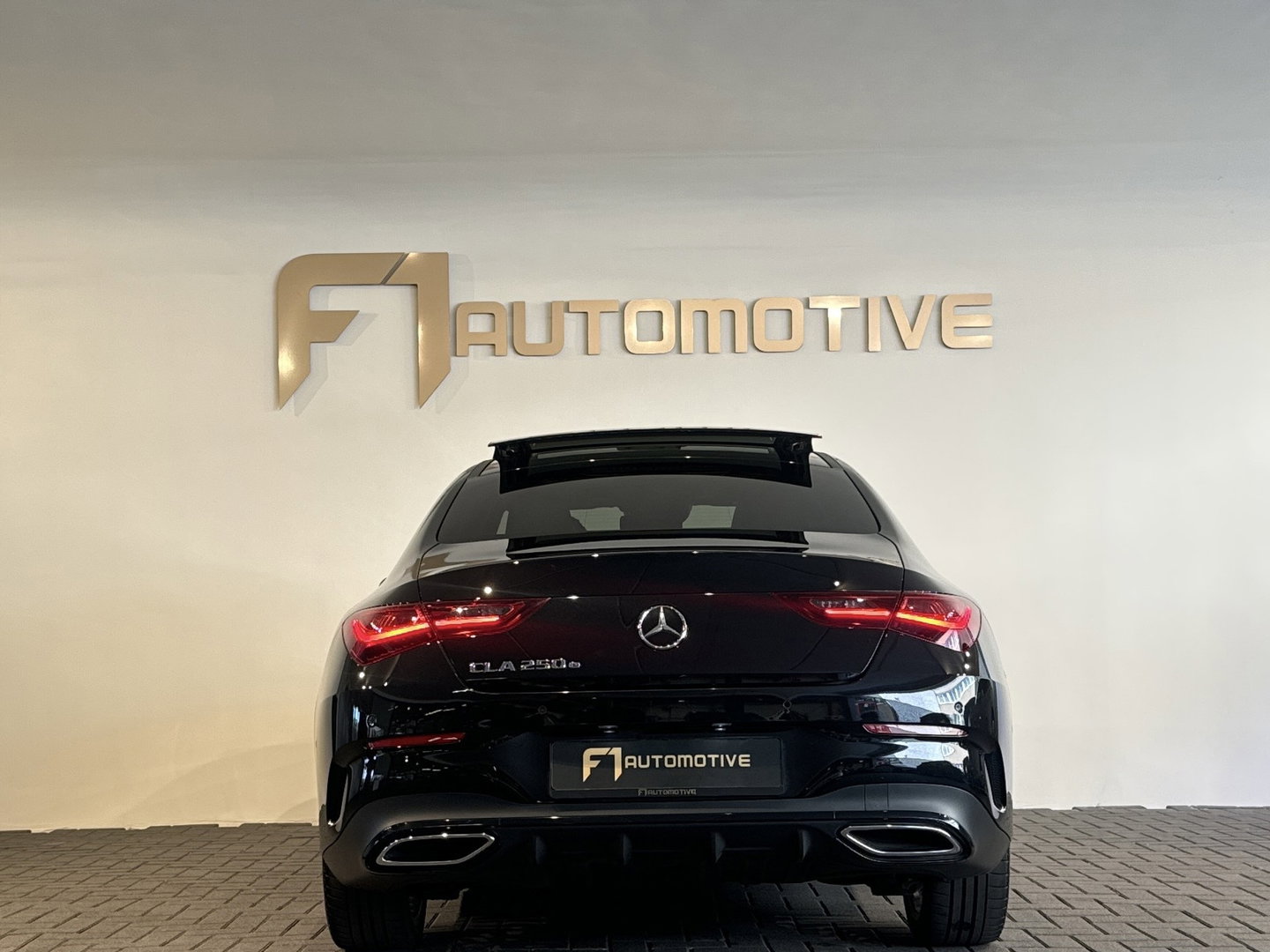 Mercedes-Benz CLA-Klasse 250 e AMG Pano|Burmester|Memory|Keyless