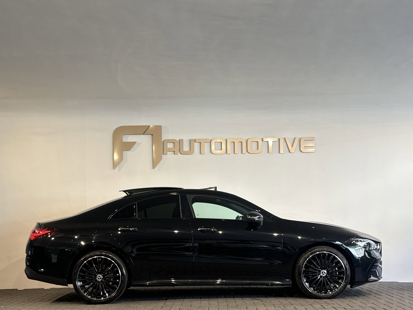 Mercedes-Benz CLA-Klasse 250 e AMG Pano|Burmester|Memory|Keyless