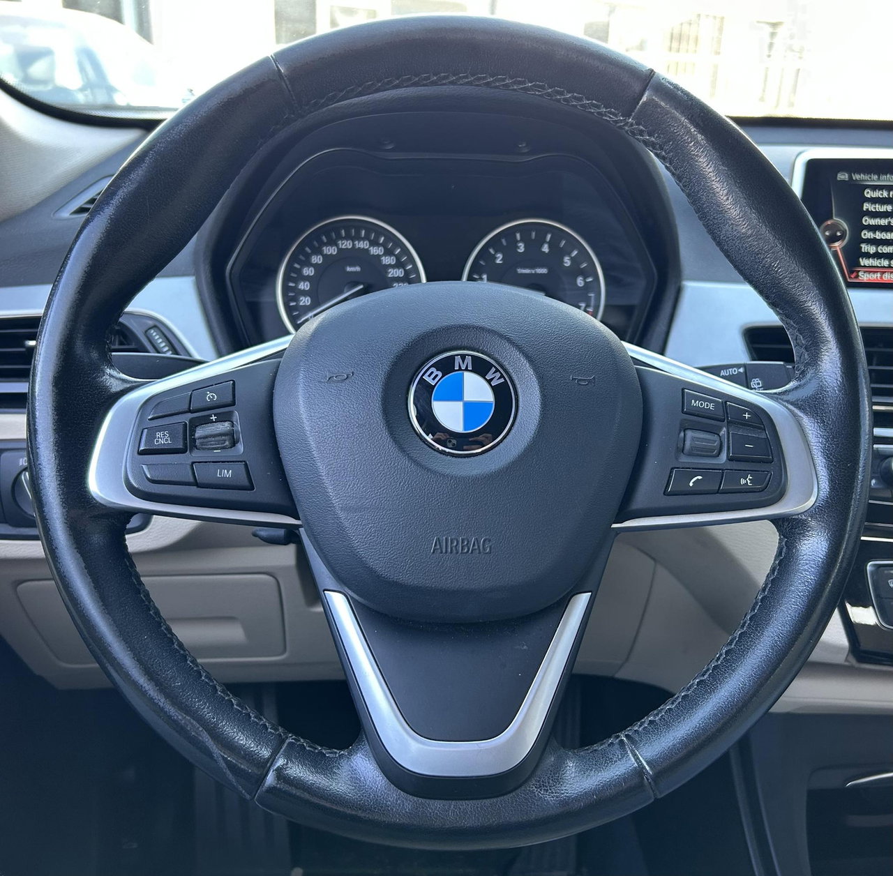 BMW X1
