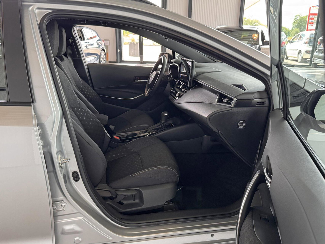 Toyota Corolla Touring Sports