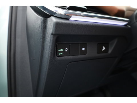 Škoda Enyaq iV 60 | RIJKLAAR!! | Warmtepomp | Adapt. Cruise | Trekhaak | Stoel- Stuurverw. | Memory | Keyless
