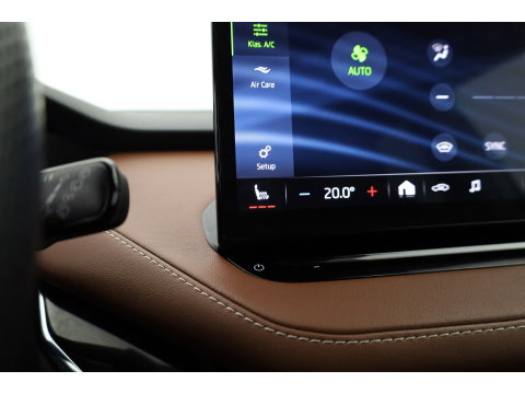 Škoda Enyaq iV 60 | RIJKLAAR!! | Warmtepomp | Adapt. Cruise | Trekhaak | Stoel- Stuurverw. | Memory | Keyless