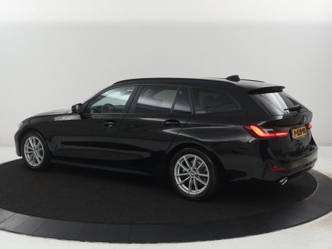 BMW 3 Serie Touring 318i Business Edition Plus | Leder | Stoelverwarming | Carplay | Virtueel dashboard | Cruise control | Climate control | Park assist | Full LED |