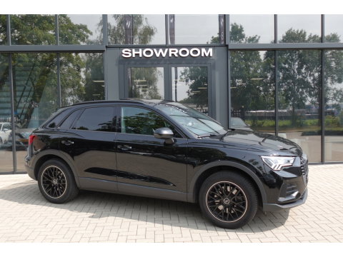 Audi Q3 45 TFSI e S Edition PANO MATRIX CAM VOL