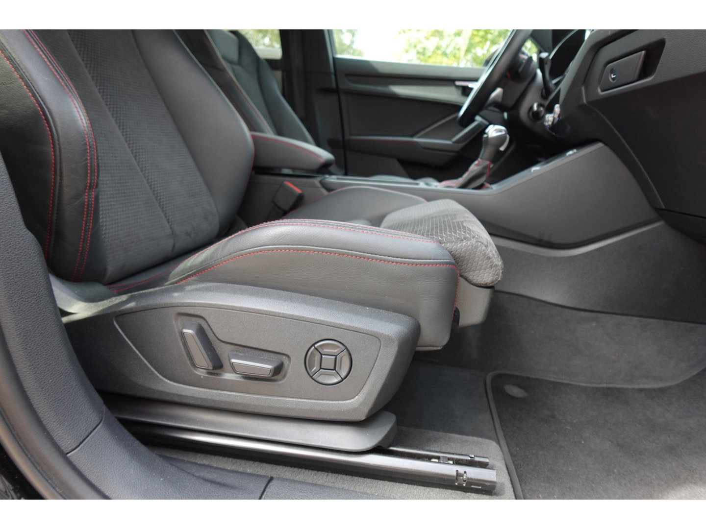 Audi Q3 45 TFSI e S Edition PANO MATRIX CAM VOL