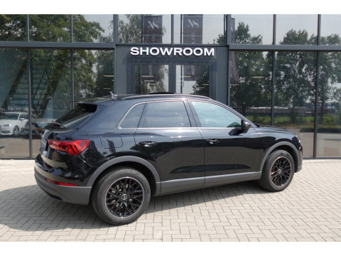Audi Q3 45 TFSI e S Edition PANO MATRIX CAM VOL