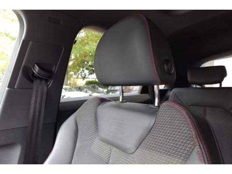 Audi Q3 45 TFSI e S Edition PANO MATRIX CAM VOL