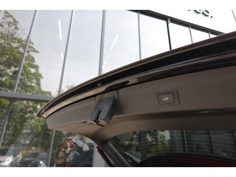 Audi Q3 45 TFSI e S Edition PANO MATRIX CAM VOL