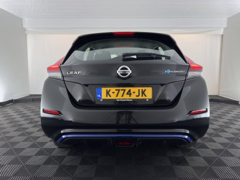 Nissan Leaf Acenta 40 kWh Aut. *HEATPUMP | ADAPTIVE-CRUISE | KEYLESS | TOPVIEW | NAVI-FULLMAP | BLINDSPOT | DAB+ | HEATED-COMFORTSEATS | DIGI-COCKPIT | PRIVACYGLASS | 16"ALU*