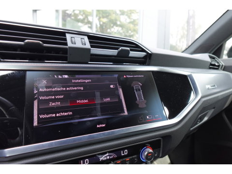 Audi Q3 45 TFSI e S Edition PANO MATRIX CAM VOL