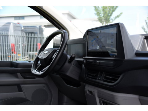 Ford Transit Custom 300 2.0 TDCI L1H1 AWD PB Edition Camera, Adaptieve Cruise, Carplay, 4x4, Virtual, 136pk, Automaat, LED, Multimedia, Sensoren, Uniek!