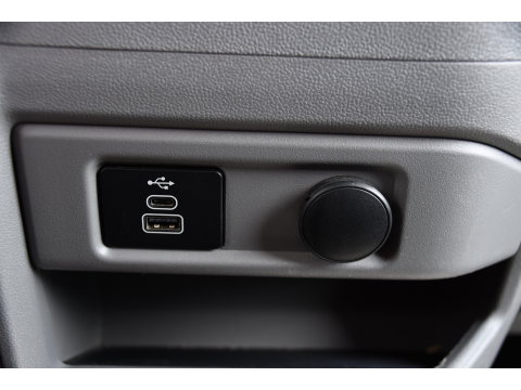 Ford Transit Custom 300 2.0 TDCI L1H1 AWD PB Edition Camera, Adaptieve Cruise, Carplay, 4x4, Virtual, 136pk, Automaat, LED, Multimedia, Sensoren, Uniek!