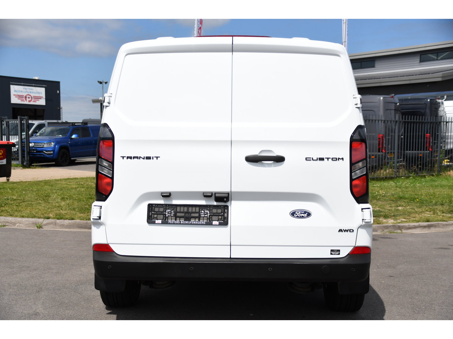 Ford Transit Custom 300 2.0 TDCI L1H1 AWD PB Edition Camera, Adaptieve Cruise, Carplay, 4x4, Virtual, 136pk, Automaat, LED, Multimedia, Sensoren, Uniek!