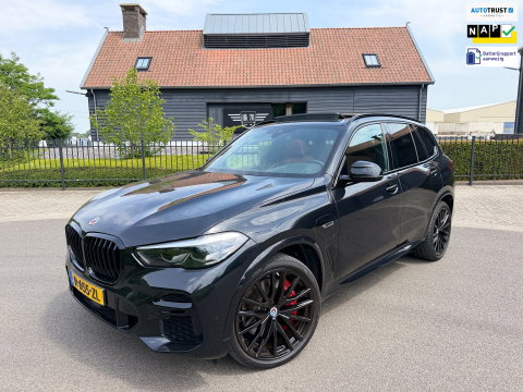 BMW X5 X-Drive 45e High-Exe M-50 Jaar Edition Panoramadak Luchtvering 22"Lm Org-Ned Dealer Auto