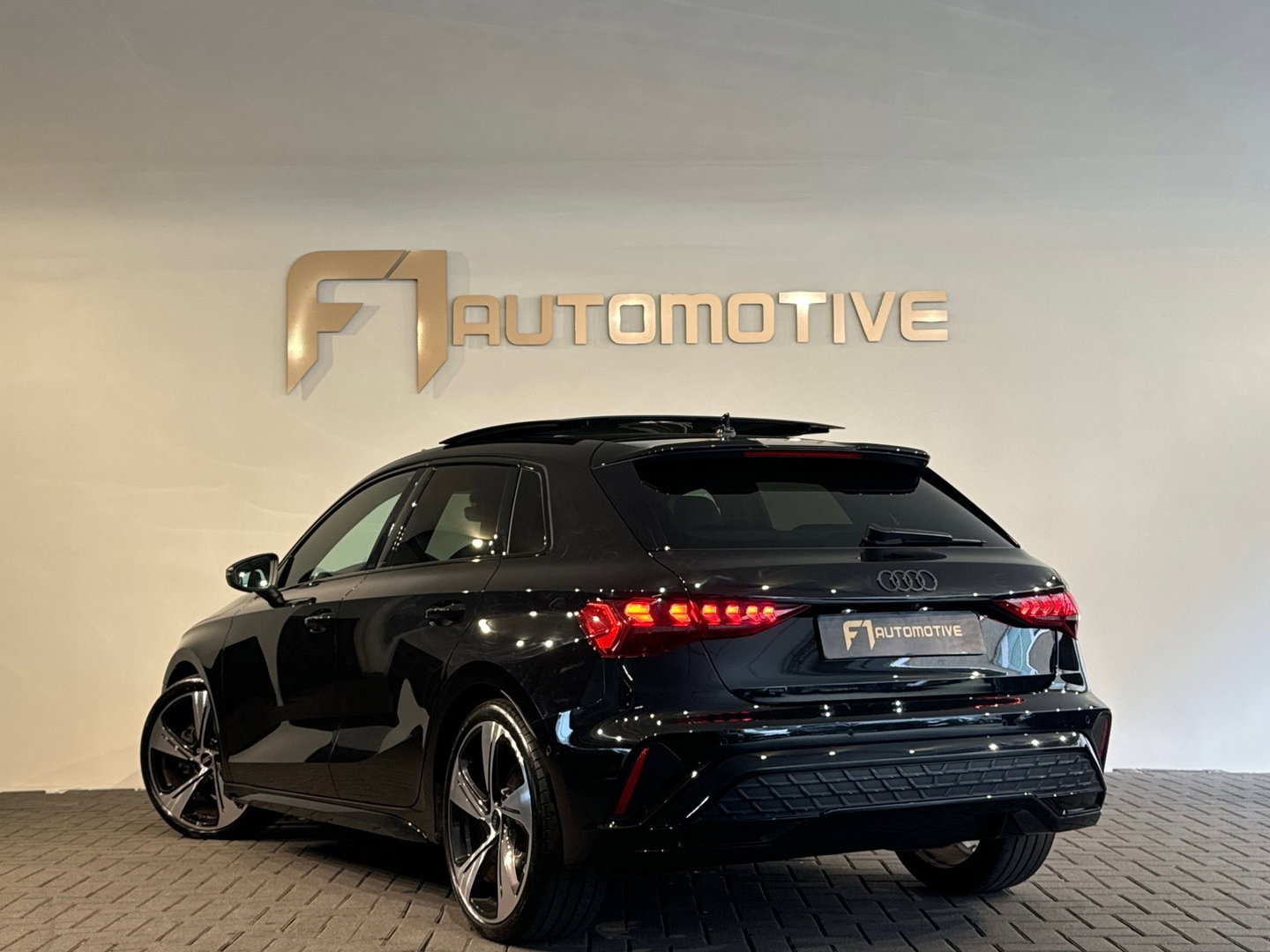 Audi A3 Sportback 35 TFSI S Line Pano|RS Seat|HuD|SONOS|Keyl