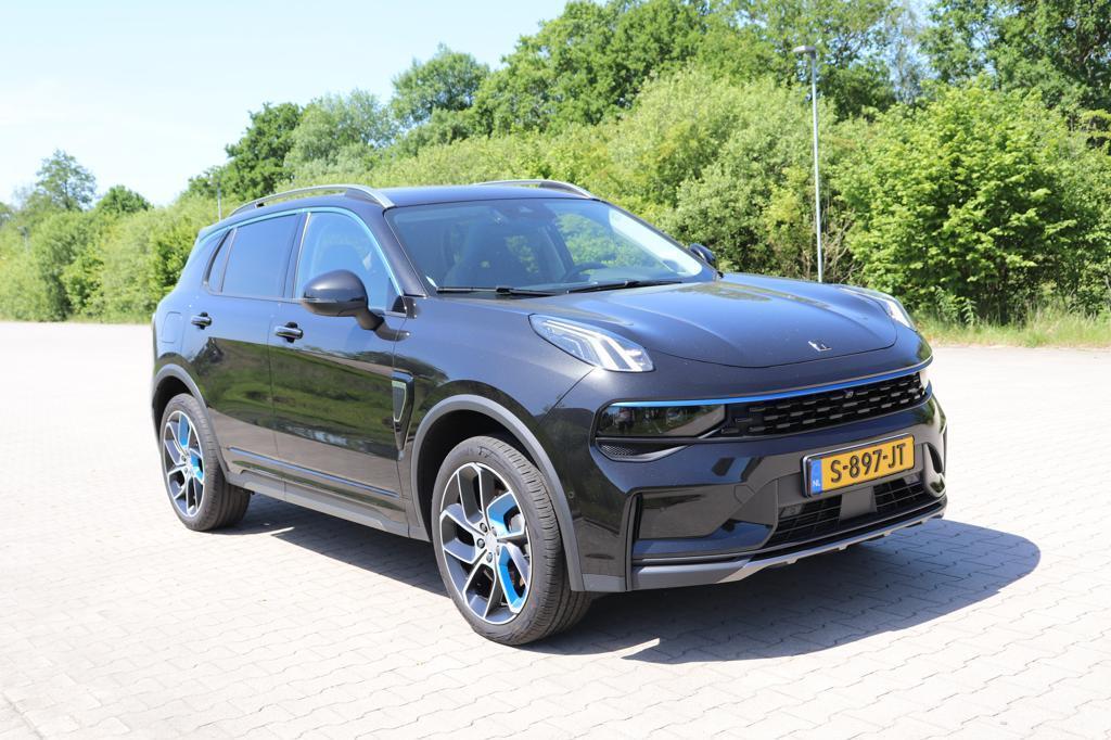Lynk & Co 01