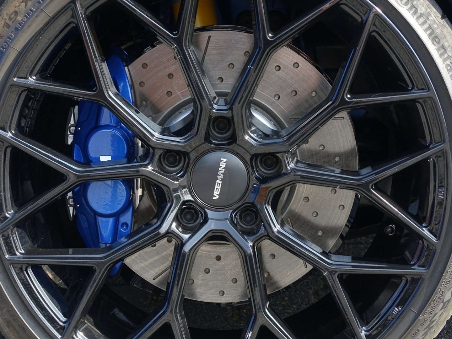 BMW 1-serie M140i 560PK / Brembo / Zaero Edit. / Stage 2 / Bilstein / LED