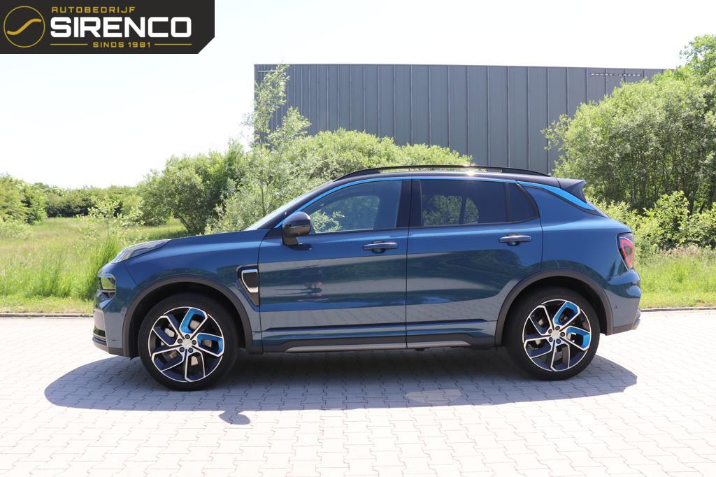 Lynk & Co 01
