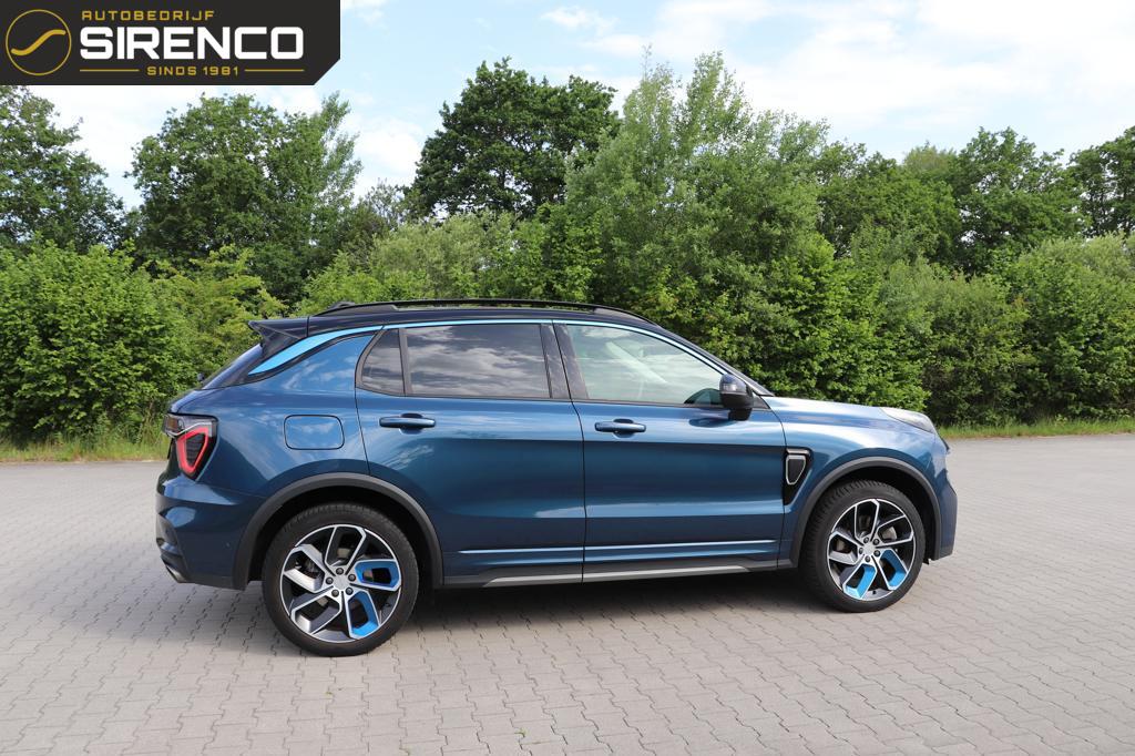 Lynk & Co 01