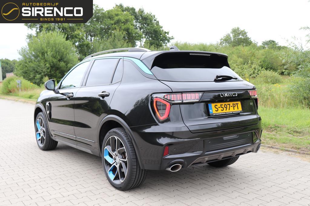 Lynk & Co 01