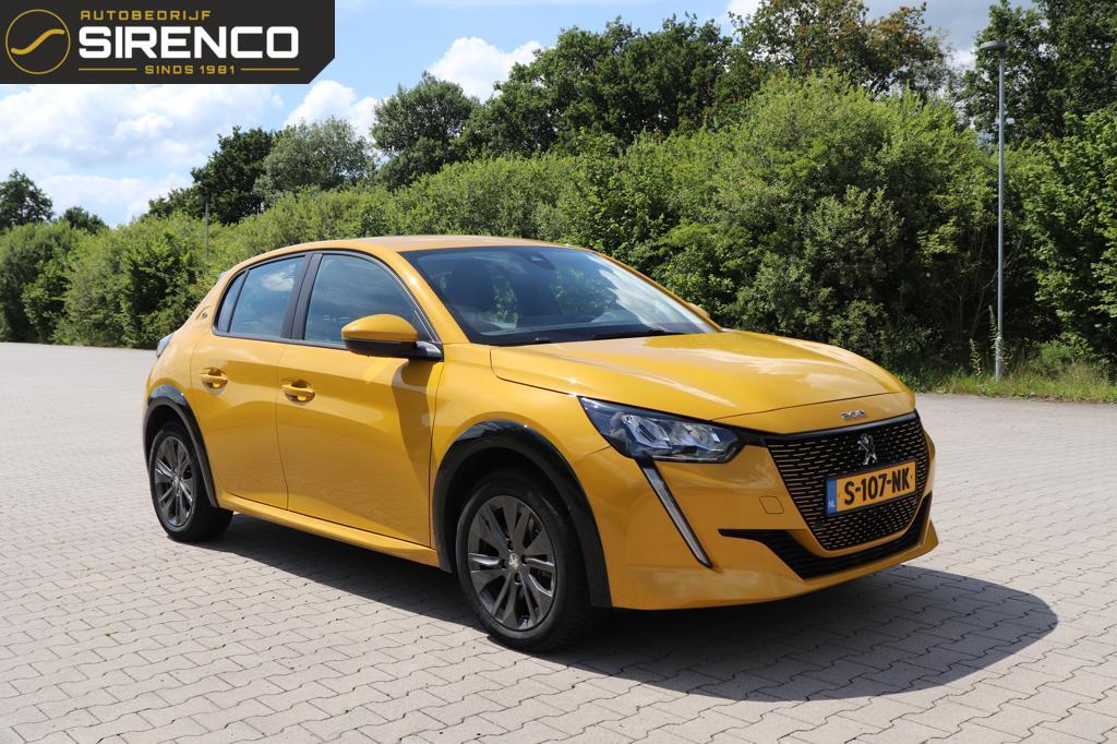 Peugeot e-208