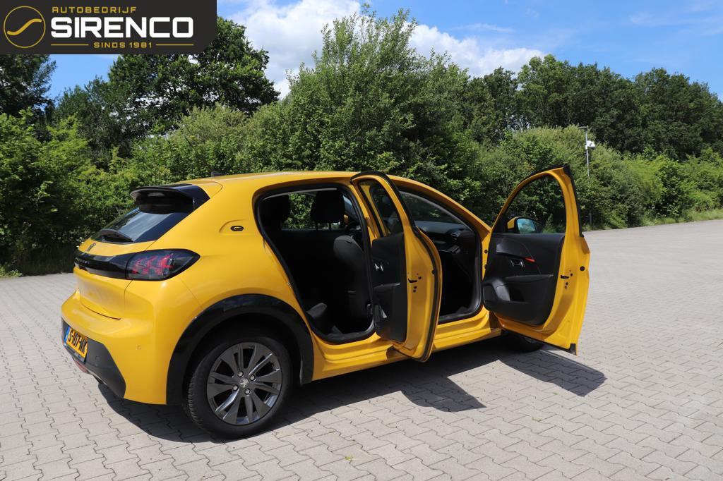 Peugeot e-208