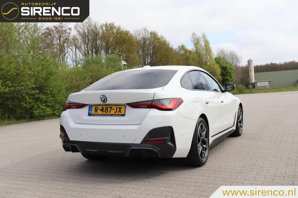 BMW i4